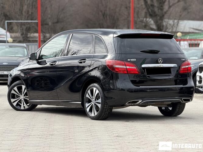 mercedes B 180 2015