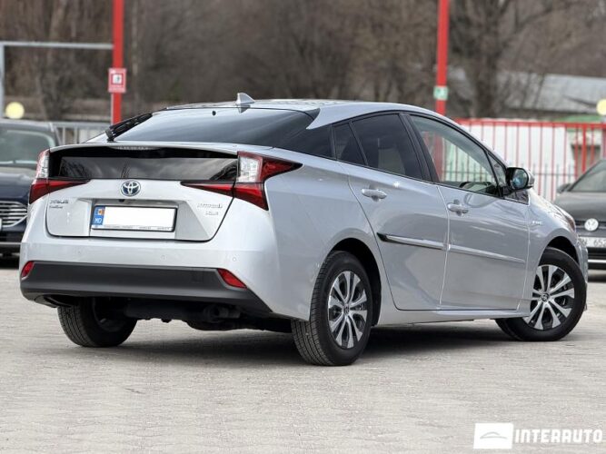 toyota Prius 2019