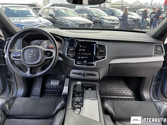 volvo XC 90 2021