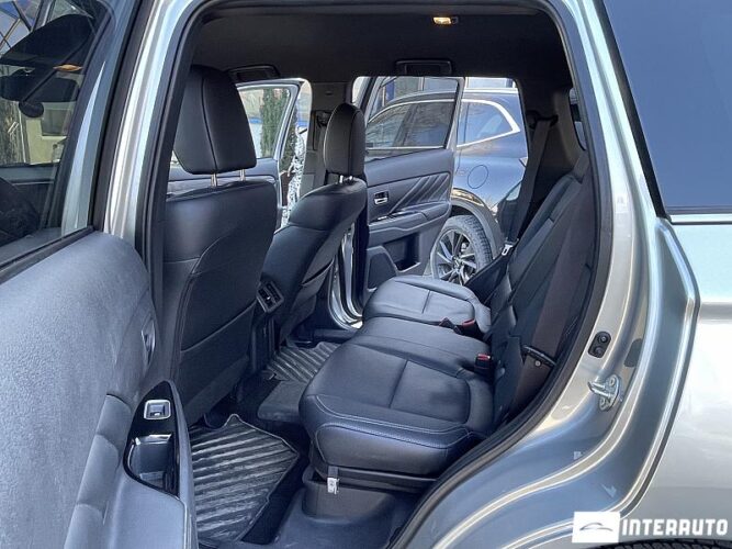 mitsubishi Outlander 2019