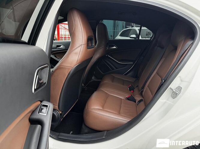 mercedes A 45 AMG 2018