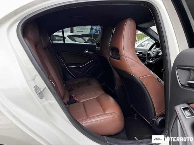 mercedes A 45 AMG 2018