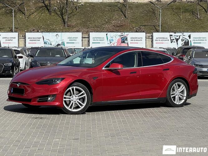 tesla Model S 2015