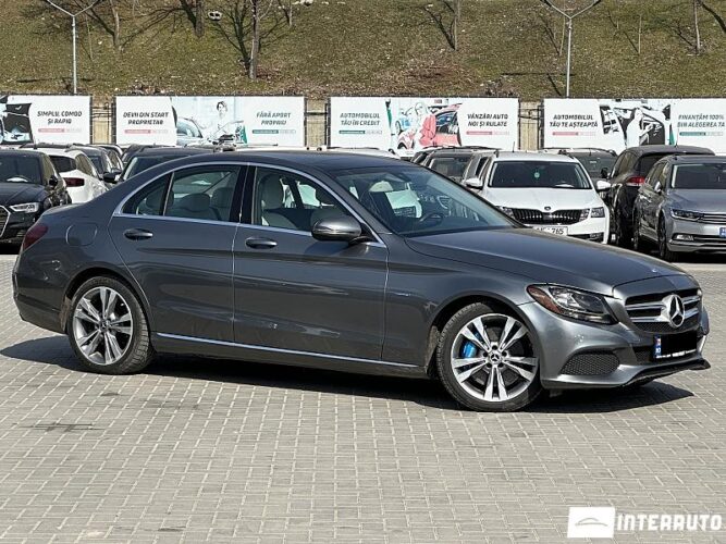 Mercedes C 350e 2017 doar la InterAuto