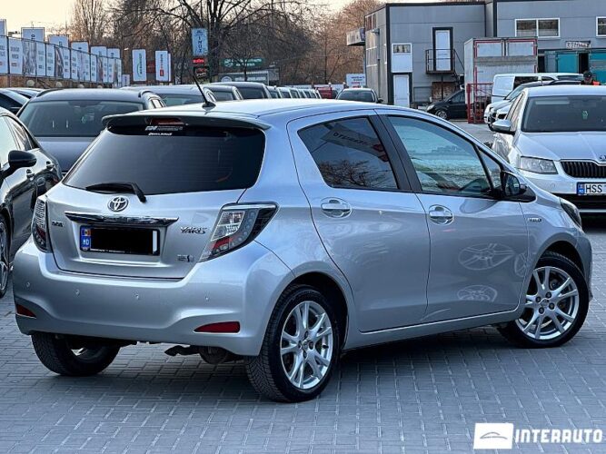 toyota Yaris 2012