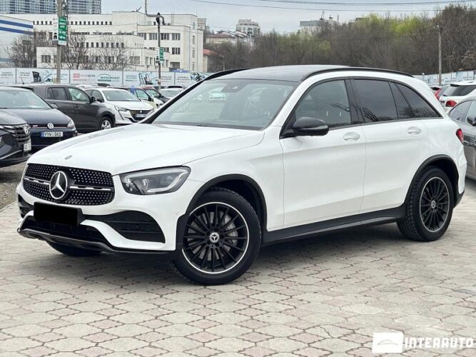 Mercedes GLC 200 2020 doar la InterAuto