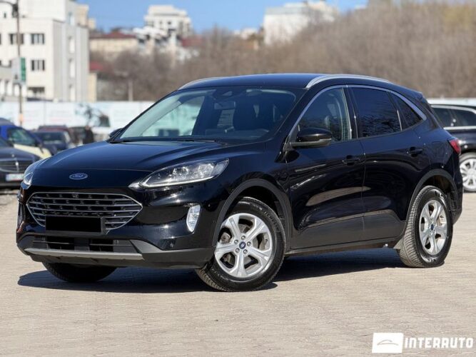 Ford Kuga 2021 doar la InterAuto