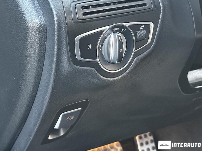 mercedes GLC 300e 2021