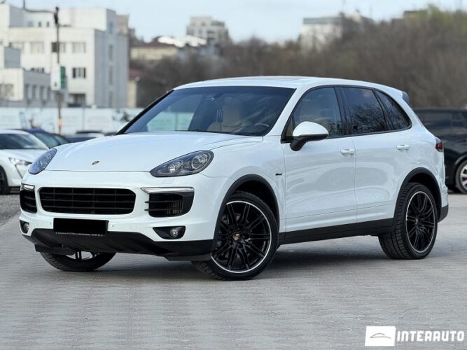 Porsche Cayenne 2015 doar la InterAuto