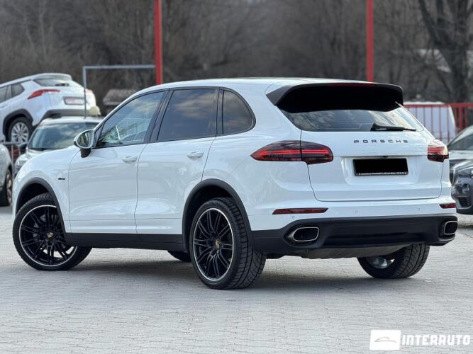 porsche Cayenne 2015