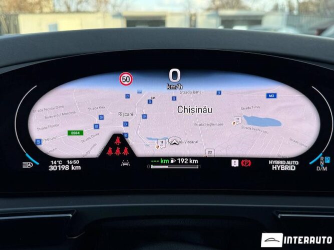 Porsche Cayenne E-Hybrid Coupe 2024 doar la InterAuto