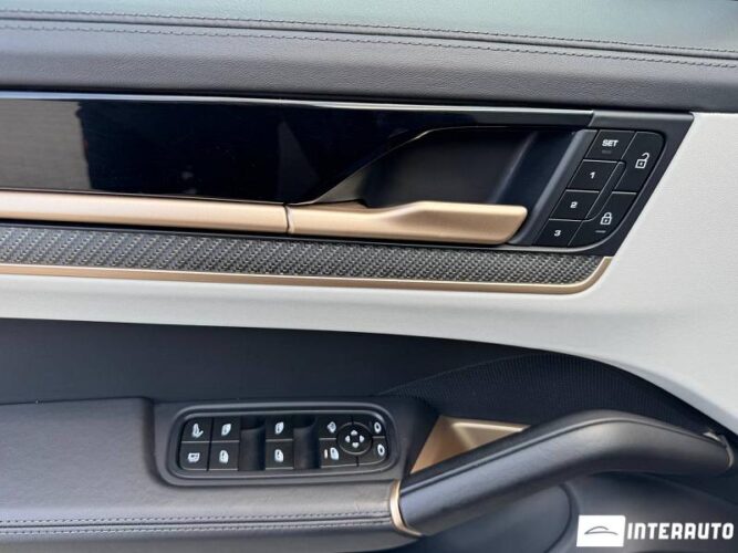 porsche Cayenne E-Hybrid Coupe 2024