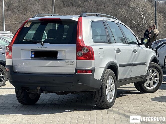 volvo XC 90 2004