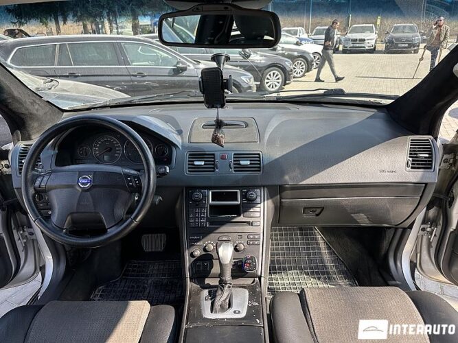 volvo XC 90 2004