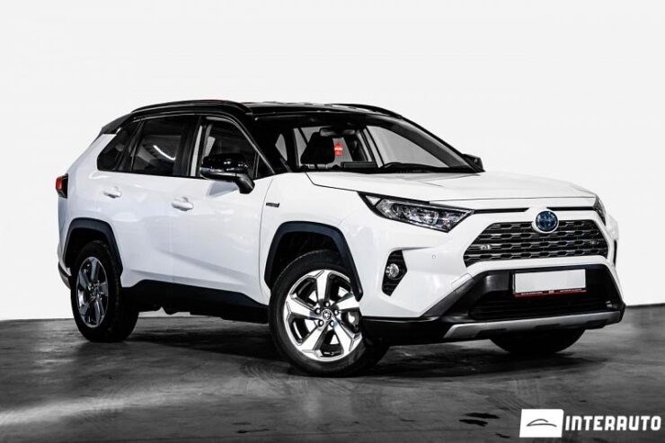 Toyota Rav-4 2020 doar la InterAuto