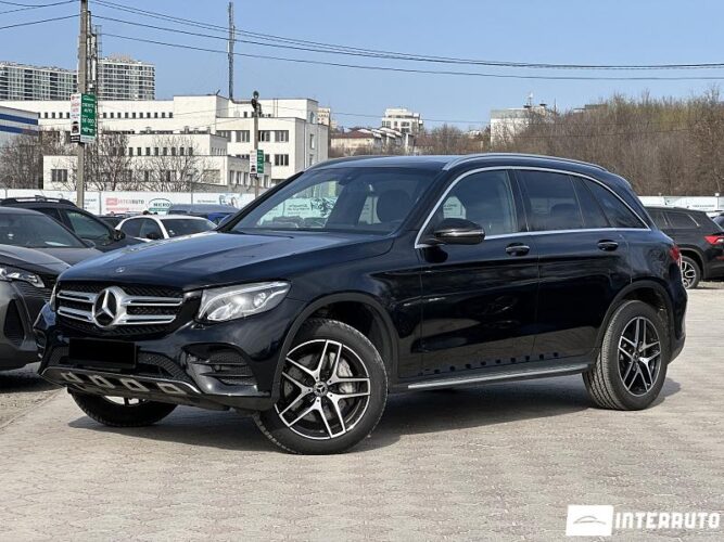 Mercedes GLC 300 2019 doar la InterAuto