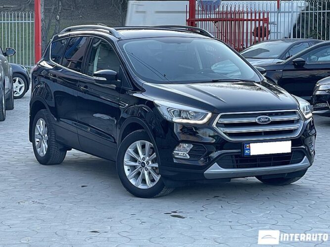 Ford Kuga 2017 doar la InterAuto