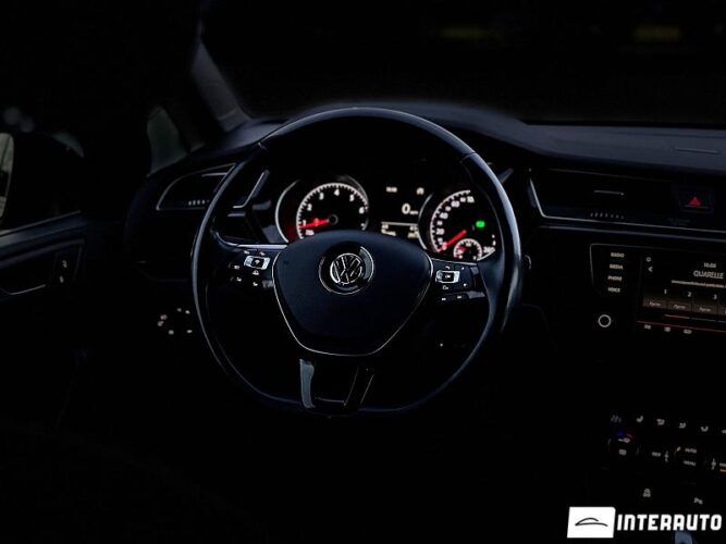 volkswagen Touran 2015