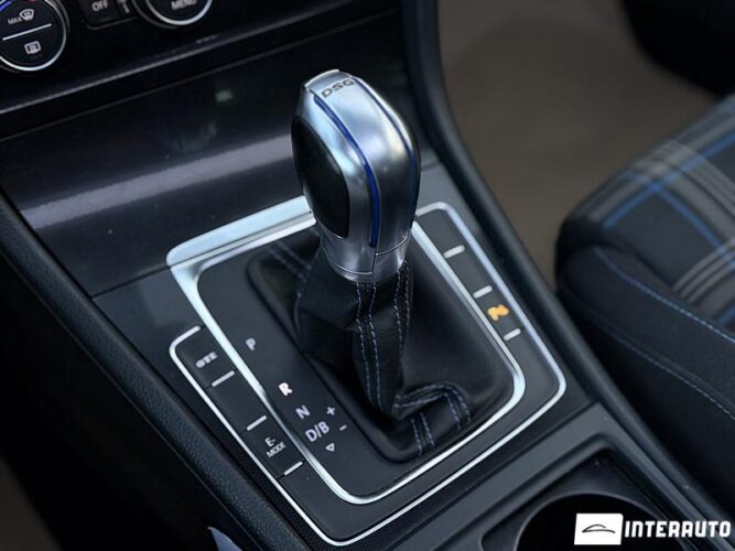 volkswagen Golf GTE 2015