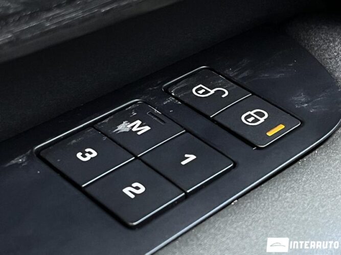 land rover Discovery 2017