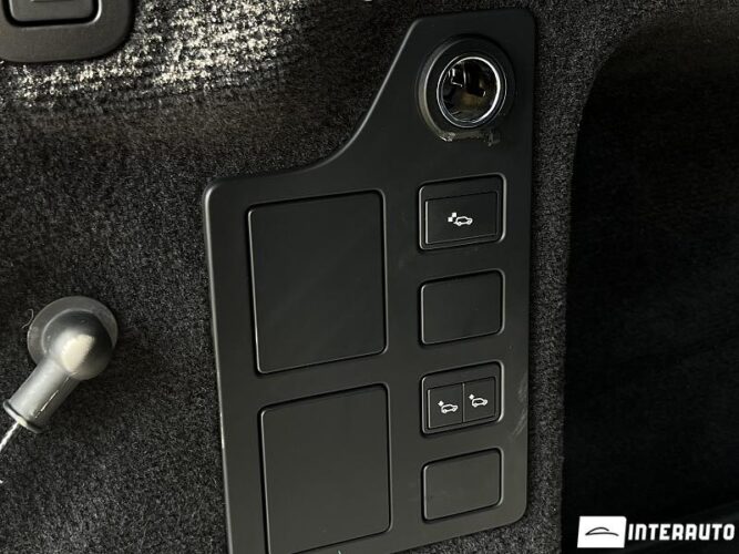 land rover Discovery 2017