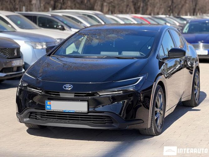 Toyota Prius 2023 doar la InterAuto