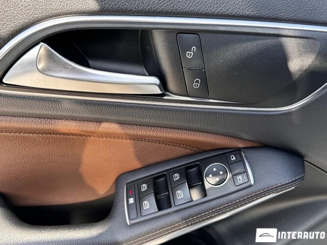 mercedes A 45 AMG 2018