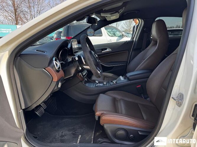 mercedes A 45 AMG 2018