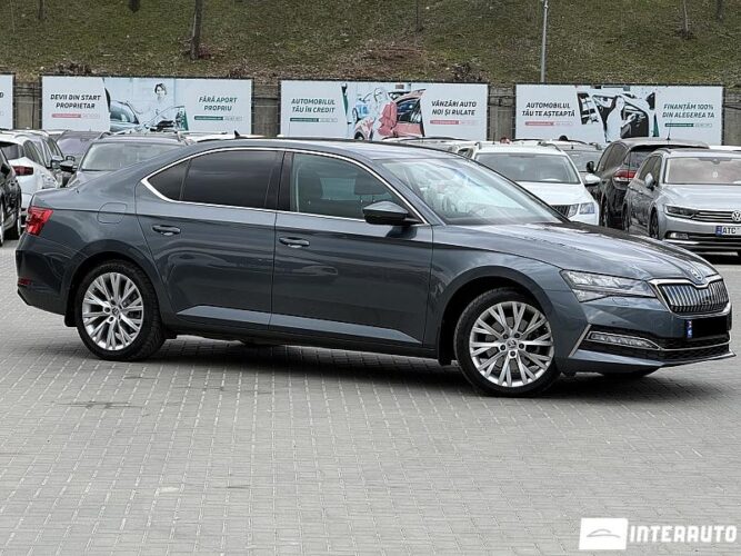 Skoda Superb 2020 doar la InterAuto