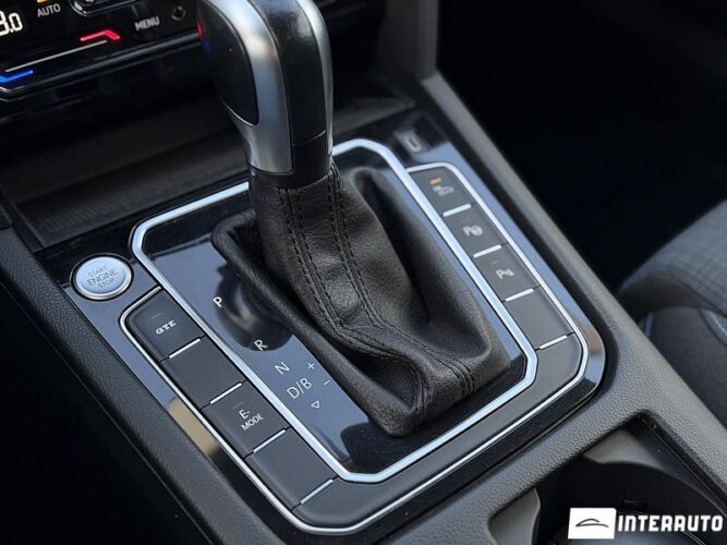 volkswagen Passat GTE 2021