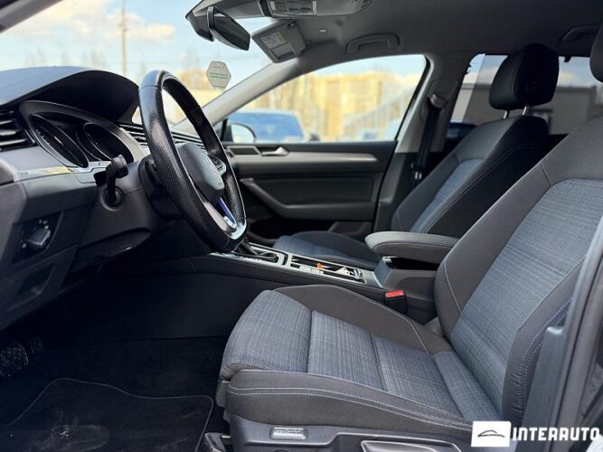 volkswagen Passat GTE 2021