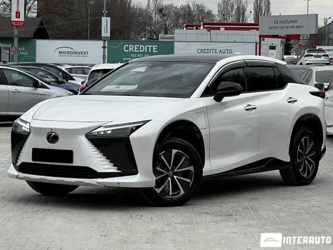 Lexus RZ 450e 2024 doar la InterAuto