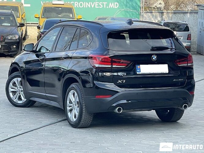 bmw X1 1.8D 2021