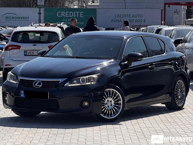 Lexus CT 200h 2011 doar la InterAuto