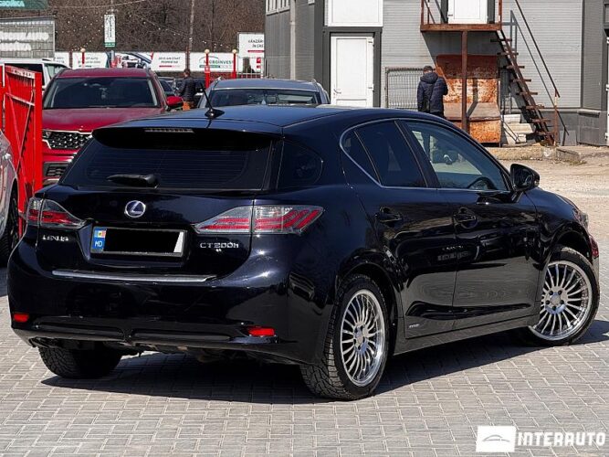 lexus CT 200h 2011