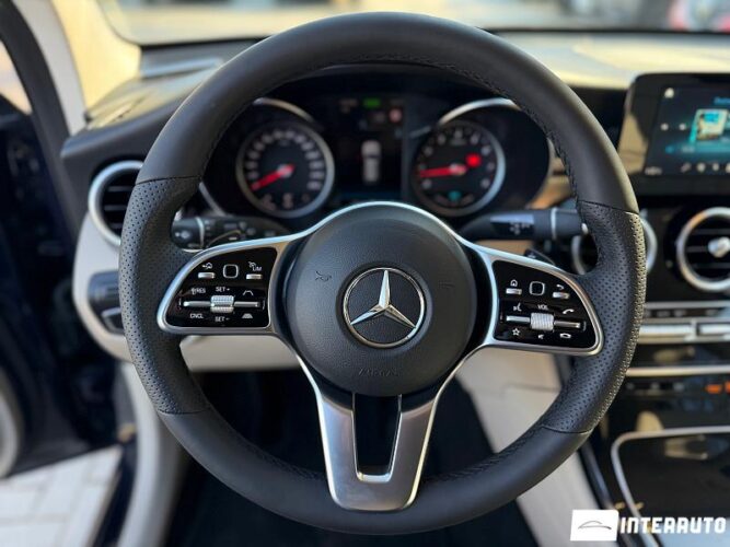 mercedes GLC 200 2020