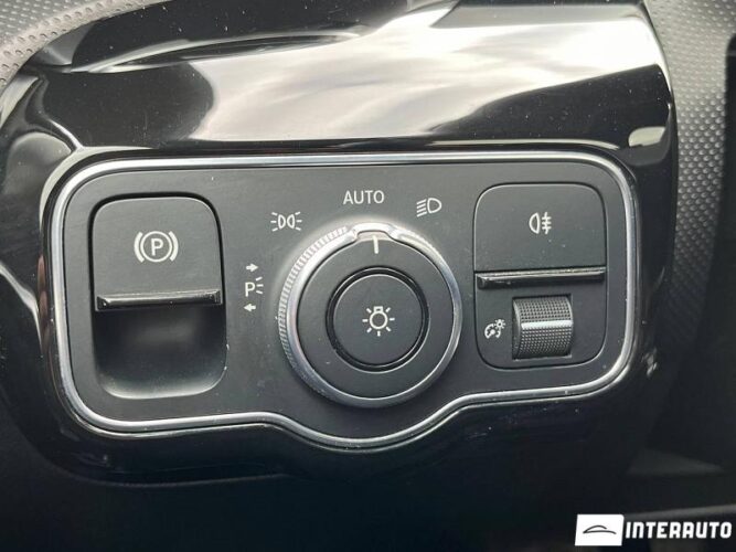 mercedes CLA 200d 2020