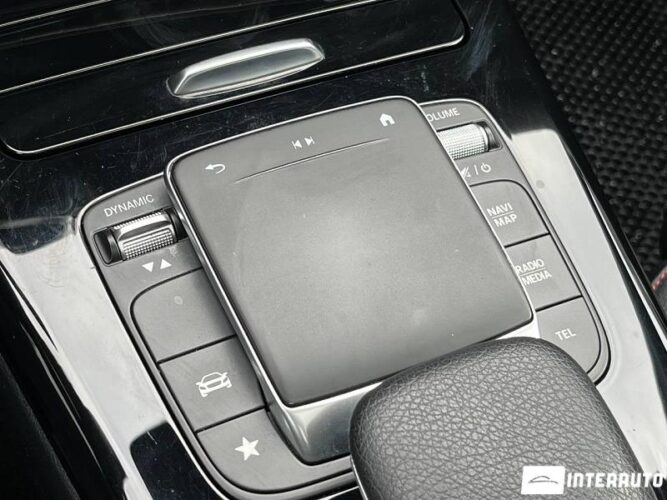 mercedes CLA 200d 2020