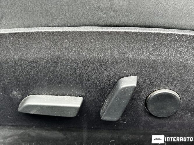 Tesla Model 3 41 tesla Model 3 2019