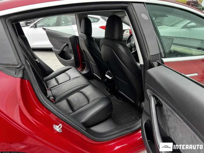 Tesla Model 3 42 tesla Model 3 2019