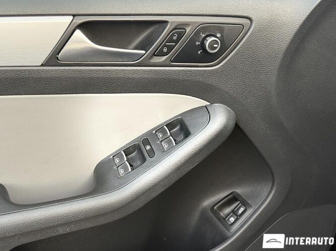 volkswagen Jetta 2012