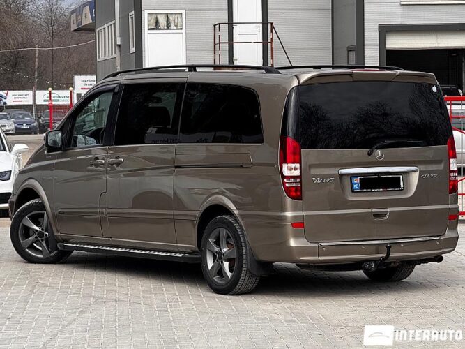 mercedes Viano 2011