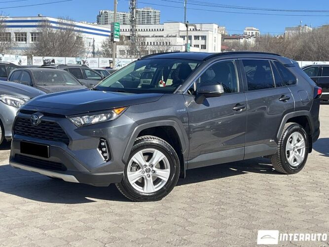 Toyota Rav-4 2019 doar la InterAuto