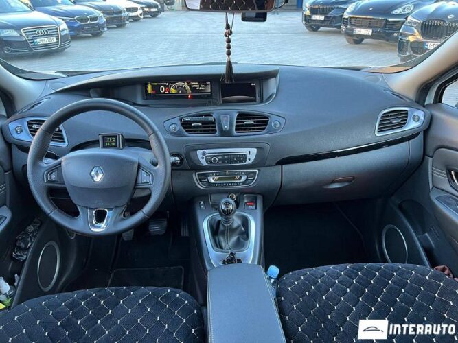 renault Scenic 2016