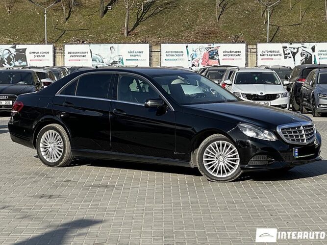 Mercedes E 220 2015 doar la InterAuto