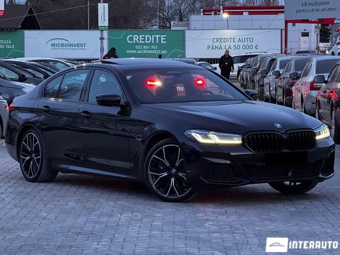 BMW 545e 2021 doar la InterAuto