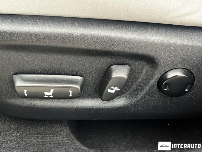 lexus CT 200h 2011