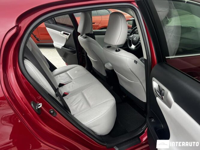 lexus CT 200h 2011