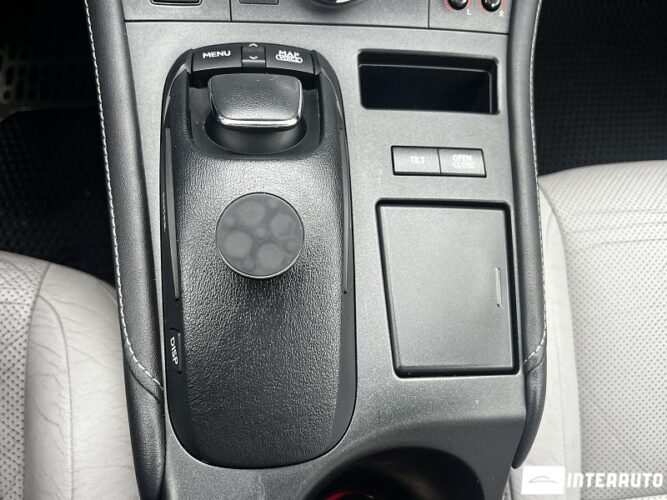lexus CT 200h 2011
