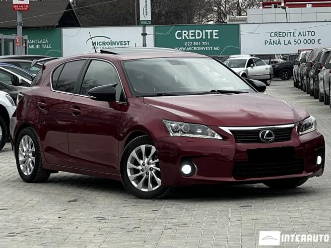 Lexus CT 200h 2011 doar la InterAuto